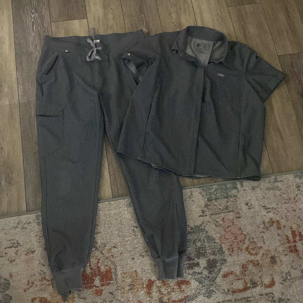 COPY - Figs Scrubs